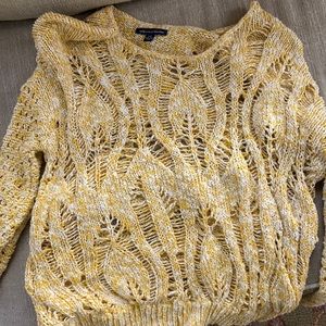American Eagle sweater